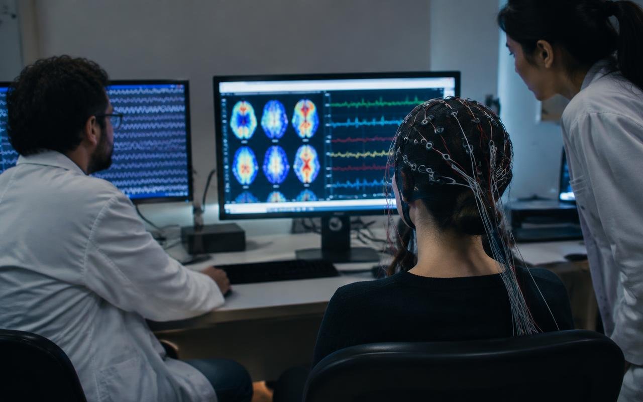 Bilişsel nörobilim EEG çalışması